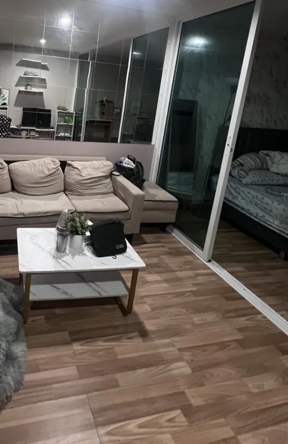 ให้เช่า Condo regent home 12 ลาดพร้าว 41 ห้องพร้อมอยู่ ห้องกว้าง เฟอร์พร้อม ห้องหันหน้ทางทิศเหนือ รีบจองเลย!!!