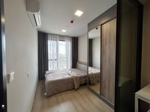 For rent, The Privacy Taopoon Interchange, 27th floor, great city view, fully furnished, beautiful room, book now.