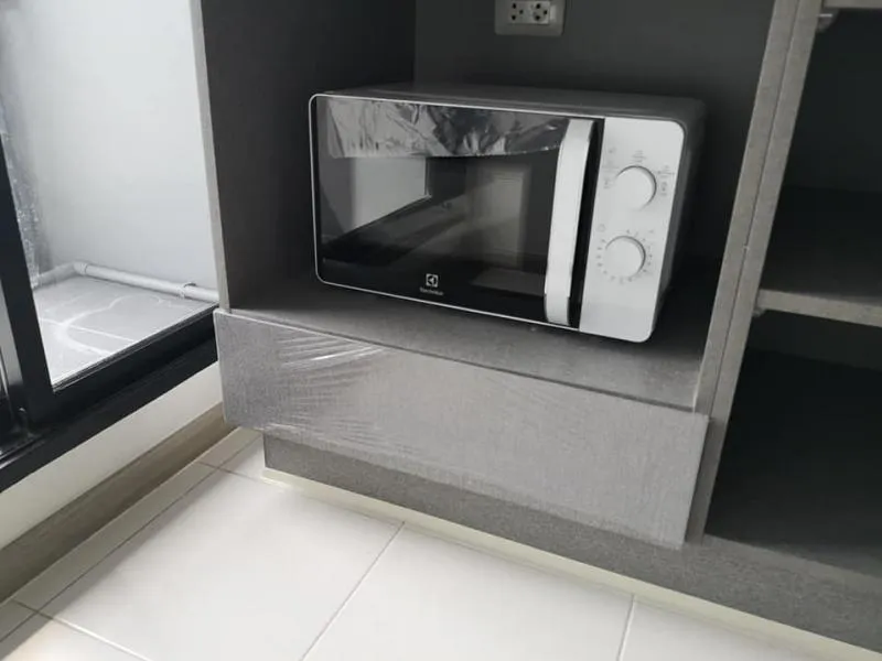 ให้เช่าคอนโด Aspire สาทร-ตากสิน ชั้นสูง city view ไม่มีตึกบัง เฟอร์นิเจอร์อย่างดีทั้งห้อง สนใจรีบเลย