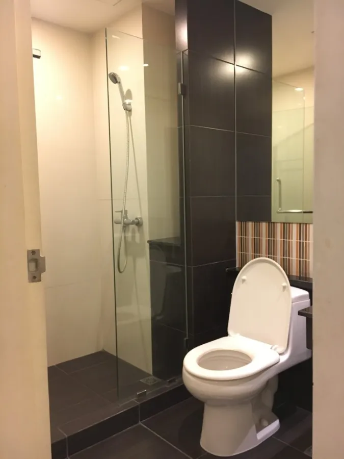 ให้เช่า คอนโด ทรี คอนโด เอกมัย (สุขุมวิท 42) ห้องกว้างขวาง มีพื้นที่ใช้สอยเยอะ บอกเลยว่าห้ามพลาด