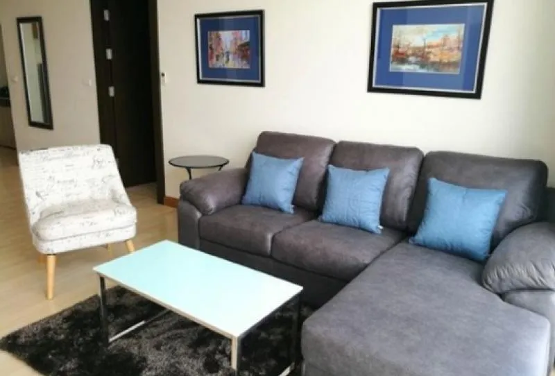 For rent, Rhythm Ratchada, 2 bedrooms, 2 bathrooms, fully furnished, built-in wardrobe, this price is very good value. Book now before it slips out of your hands.
