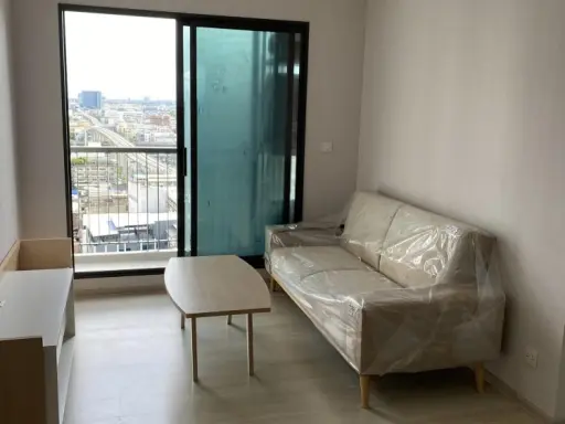For rent, Life Pinklao, 2 bedrooms, decorated in a minimalist style, less is more, can cook, no disturbing odors in the room, urgent.