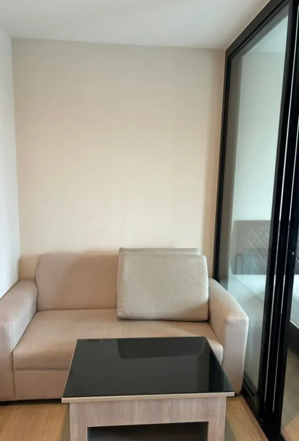 ให้เช่า The Indeed Condo Amata ห้องมุมให้ความเป็นส่วนตัว เฟอร์นิเจอร์บิวท์อินอย่างดี ไม่จองไหวหรอ