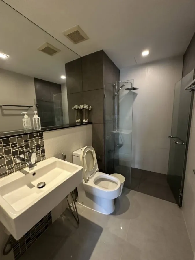 ให้เช่า Urbano Absolute Sathon-Taksin	ห้องตกแต่งสวย วิว IconSiam ชัดแจ๋ว เฟอร์ครบ พร้อมอยู่