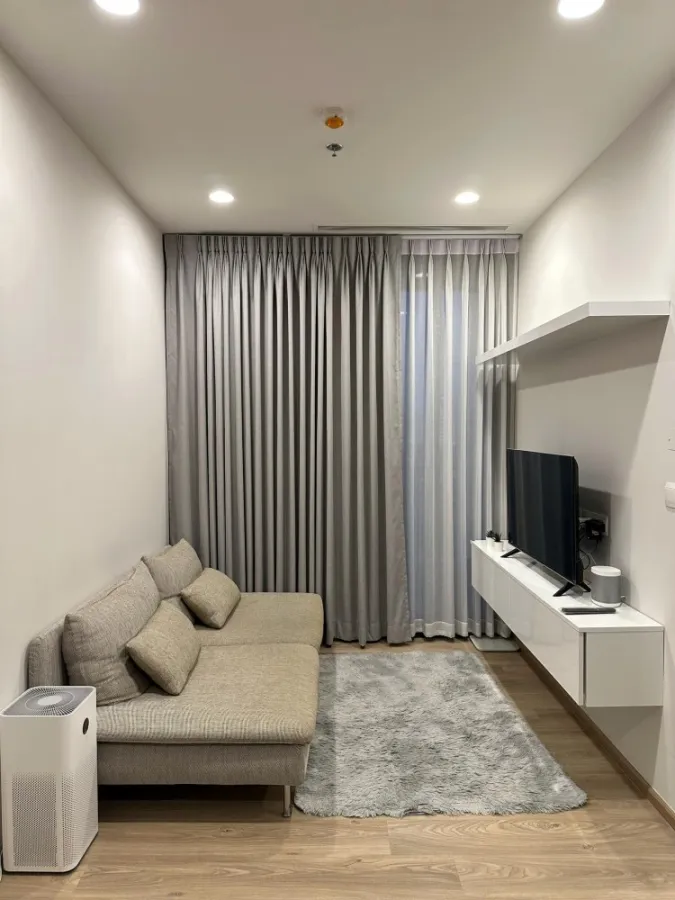 ขาย ให้เช่า Oka Haus ชั้น 15 วิวเมือง สระว่ายน้ำสวยๆ ตกแต่งอย่างดี รีบจับจองก่อนพลาดเลยจ้า