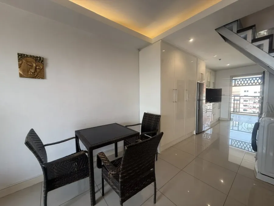 For sale or rent: Nova Mirage Duplex, 2 bedrooms, 2 bathrooms, spacious living area. Book today! Don't miss this opportunity.