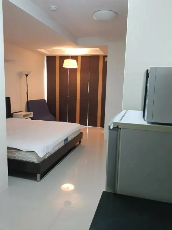 For sale: Garden Asoke-Rama 9, Building C, 6th floor, beautiful view room, airy, comfortable, shady, like this, you must reserve.