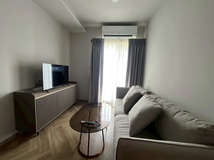 Condo for rent, Chapter Thonglor 25, decorated room, ready to move in. Complete facilities Come and reserve today, don't miss it.