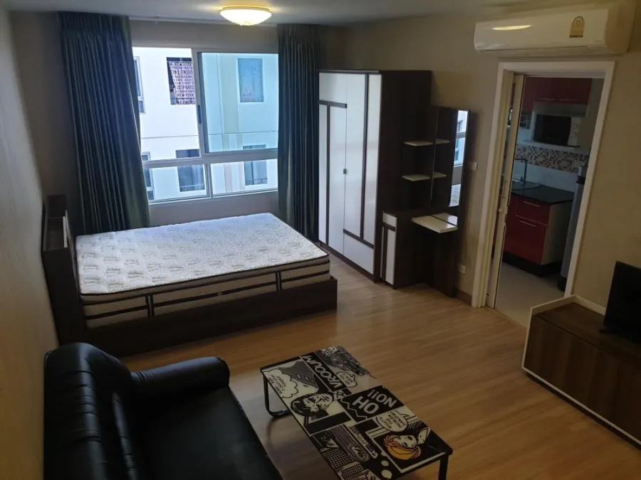 For rent, Plum Condo, Phahonyothin 89, Phase 5, 3rd floor, fully furnished, ready to move in, just bring one bag.