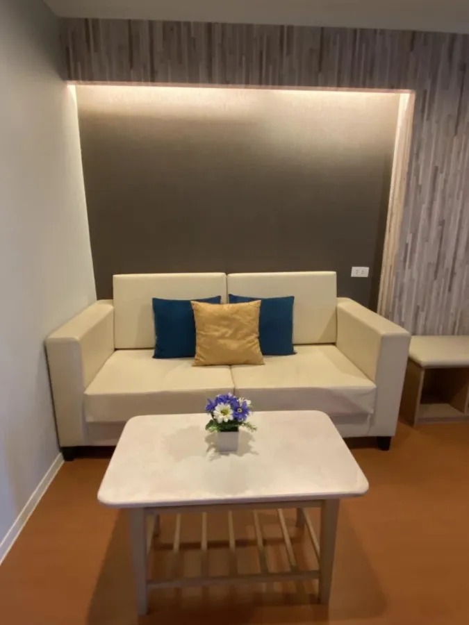 For sale: Lumpini Park Rattanathibet-Ngamwongwan, 1 bedroom, 1 bathroom, 6th floor, north side, good price, must reserve.