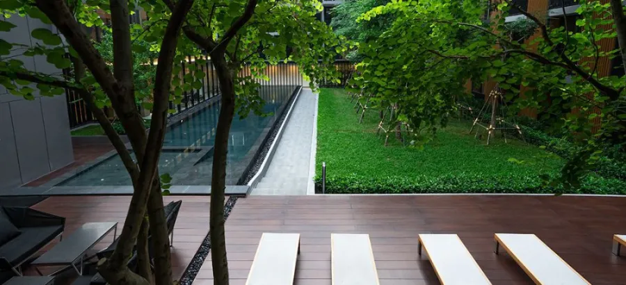 For rent or sale: Noble Ambience Sukhumvit 42, nice decorated room. Quiet atmosphere, good prices, can't miss it.