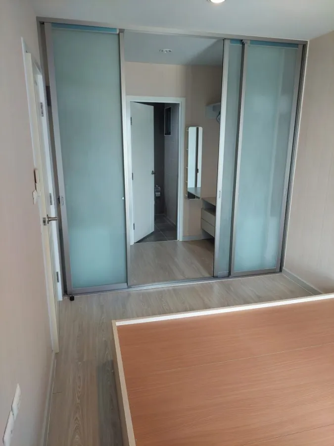 ขาย เดอะไพรเวซี่ รัชดา-สุทธิสาร วิวสระว่ายน้ำบรรยากาศชิลเวอร์ มี walk-in closet ดีแบบนี้จองเลย