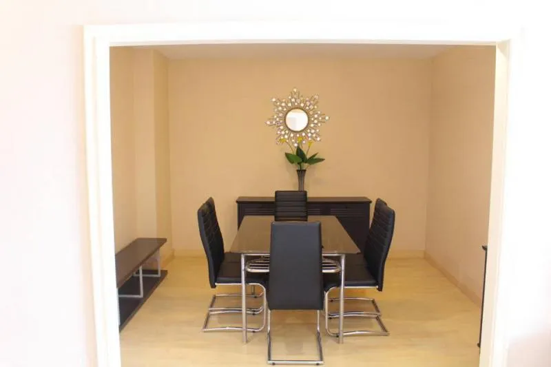 For rent Supalai Park Paholyothin 21, beautiful room, fully furnished, view of the elephant building, comfortable sofa, hurry up