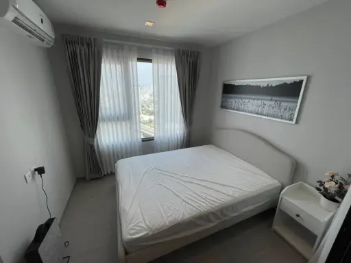 For rent, Life Sathorn - Sierra, 25th floor, open and airy view. Plus all electrical appliances. Hurry and reserve before you miss out. images