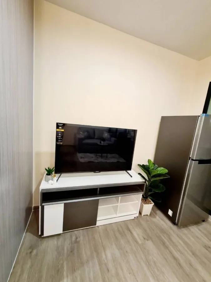 ให้เช่า คอนโด รีช พหลโยธิน 52 ชั้น 2 ตึก E เฟอร์นิเจอร์ เครื่องใช้ไฟฟ้าครบ ตกแต่งสวยสุดๆ ห้ามพลาด