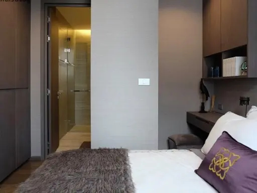 Condo for sale, The Diplomat Sathorn, beautiful room, lots of furniture, full build, beautiful view, very inviting. images