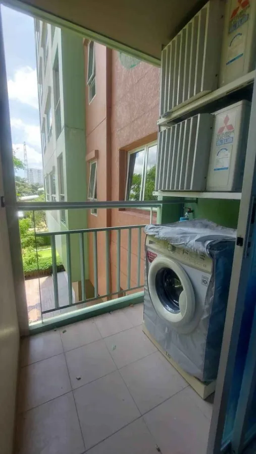 For rent: Lumpini Place Srinakarin-Hua Mak Station, fully furnished, ready to move in, real wood furniture, durable, easy to maintain