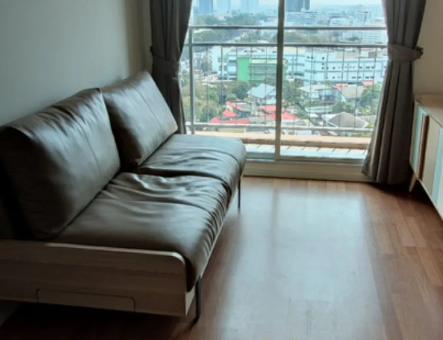 For rent, The Selected Kaset-Ngamwongwan, 15th floor, rooms are clearly divided. Fully furnished, book now.