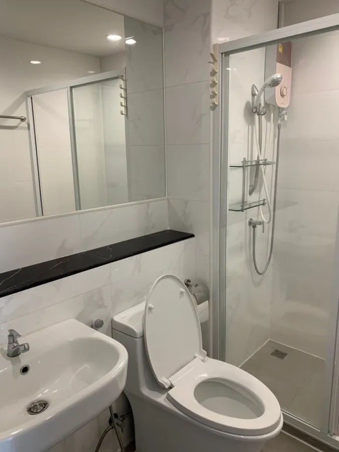 For rent: REACH Phahonyothin 52, 7th floor, fully furnished, ready to move in, reserve now.