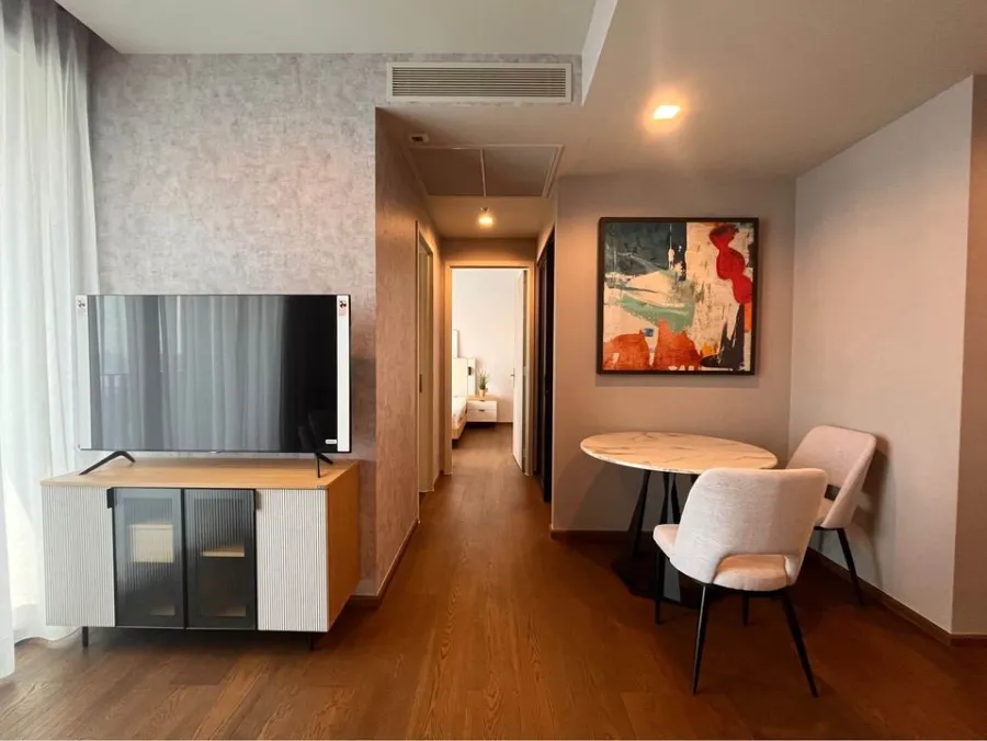 ให้เช่า IDEO Q SUKHUMVIT 36 ตกแต่งครบทั้งวอลเปเปอร์ เครื่องใช้ไฟฟ้า เฟอร์นิเจอร์ พร้อมเข้าอยู่