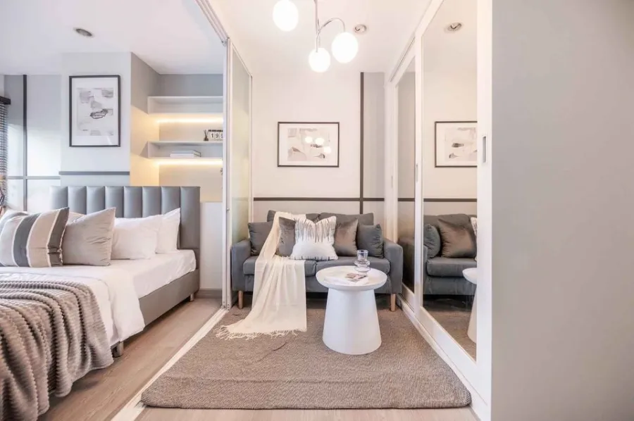 For rent, Sense of London, beautiful room, amazing Buit-In, fully furnished, great tone control, if you miss it you will regret it.
