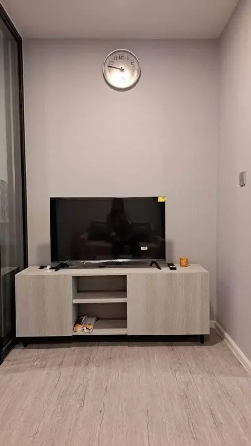 Condo for rent at Kave Ava. The unit is partitioned into separate, well-defined zones. The price is amazing! Book now before it's too late! Don't miss