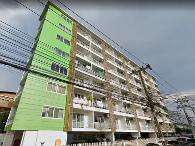 Condo The Green Condominium