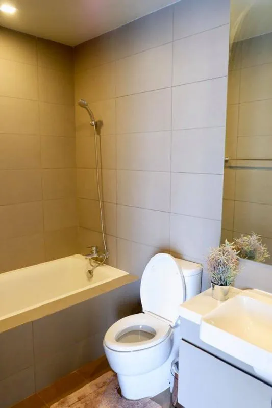 ปล่อยเช่า โนเบิล รีเวนต์ (ห้องชั้น28) ห้องสวยราคากันเอง 23,000/เดือน