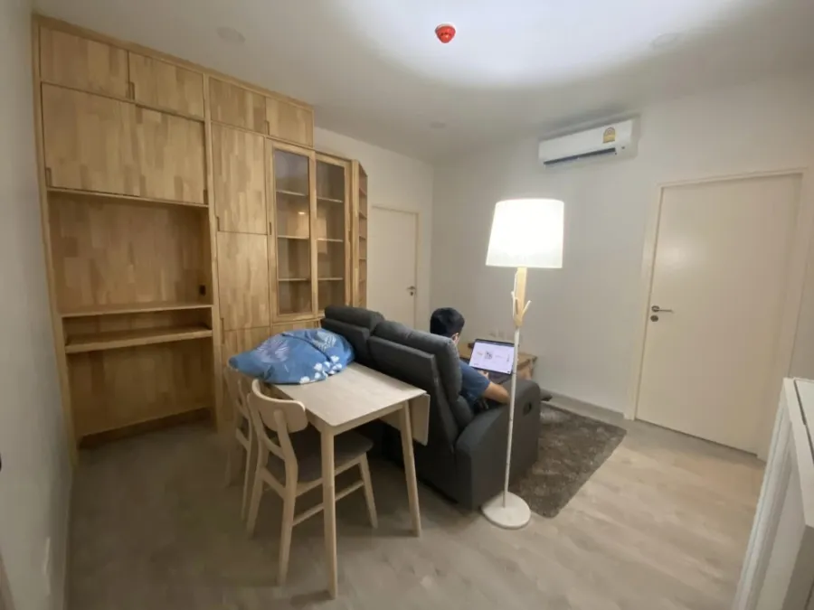 For rent, The Tree Charansanitwong 30, 17th floor, high floor, good view, say that it's very nice to live in. Book now, don't miss it.