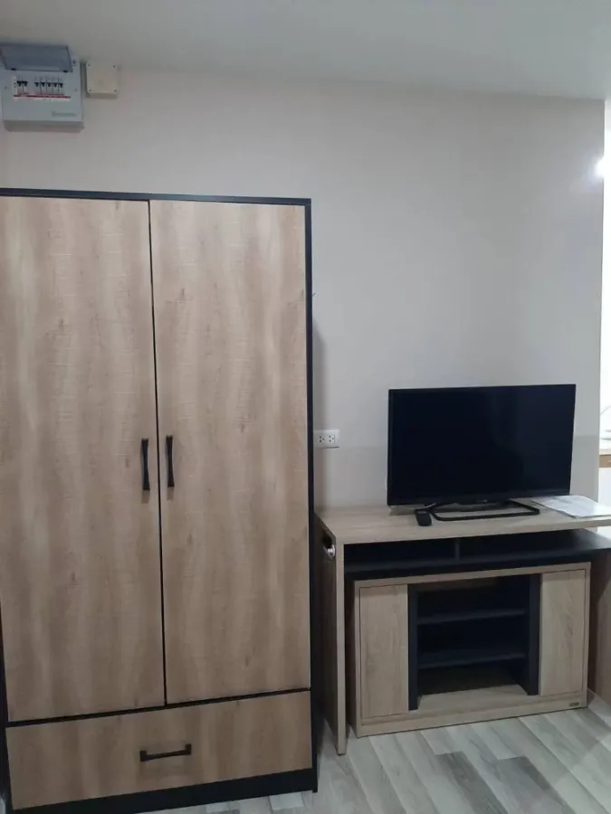 For rent: The Cube Ramkhamhaeng, 1 bedroom, 1 bathroom, fully furnished. Just bring your bags and move in!