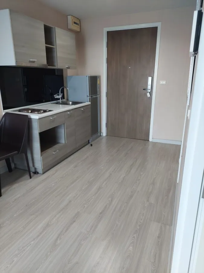 ขาย เดอะไพรเวซี่ รัชดา-สุทธิสาร วิวสระว่ายน้ำบรรยากาศชิลเวอร์ มี walk-in closet ดีแบบนี้จองเลย