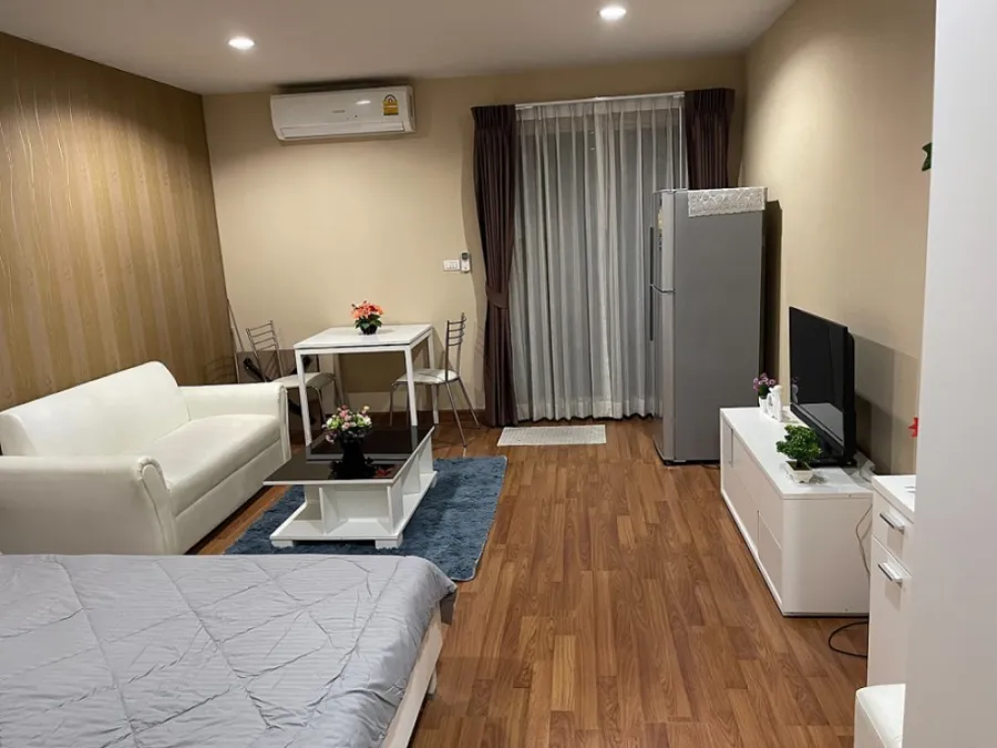 ให้เช่า!! คอนโด รีเจ้นท์ โฮม 22 สุขุมวิท 85 ห้องสวย ตกแต่งเฟอร์นิเจอร์อย่างดี อย่ารอช้าจองเลย!!