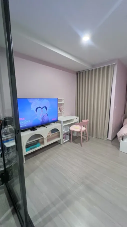 ขาย Aspire รัชโยธิน ห้องสตูดิโอ วิวเมือง ห้องเปล่า ติดวอลเปเปอร์ ช้าหมดอดนะจ๊ะ