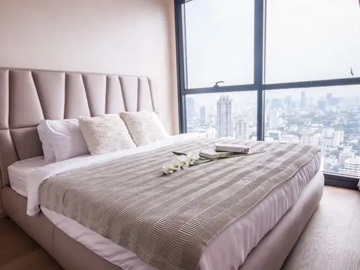 For sale and rent, Ashton Asoke, fully furnished, ready to move in, convenient travel, urgent.