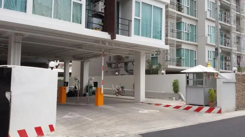 ให้เช่า!! คอนโด ทัวร์มาลีน (ไลท์) สาทร-ตากสิน ตกแต่งครบ พร้อมเข้าอยู่ ราคาไม่แรง รีบเช่าด่วน!!