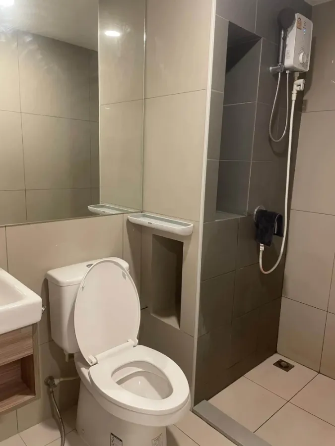 Plum Condo Sukhumvit 97.1 for rent. Nice room, fully furnished with appliances. Just bring your suitcase and move in! Don't miss out!