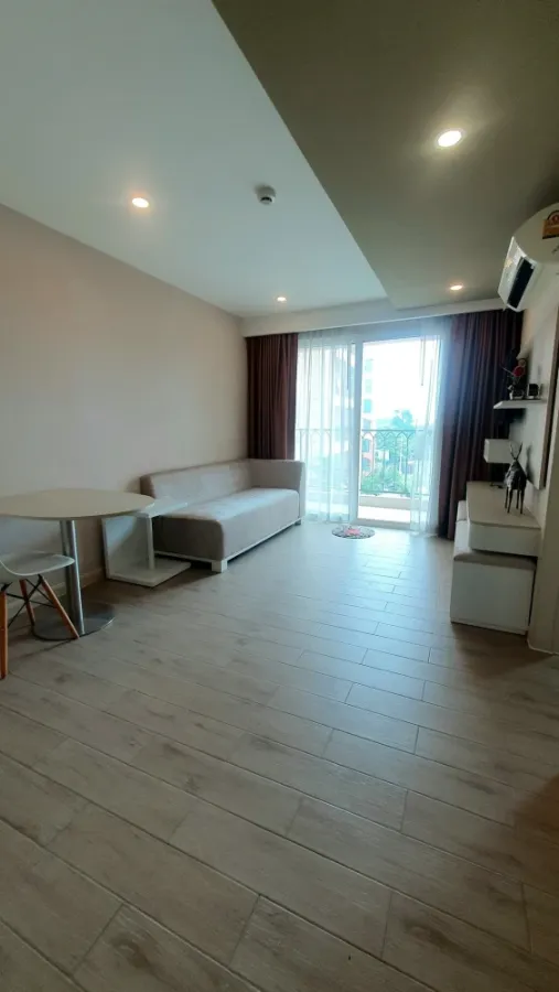 ขาย ให้เช่า Seven Seas Condo Resort Jomtien Pattaya ตึกA ชั้น 5 ห้องริม มีระเบียงใหญ่ พร้อมแล้วจองเลย