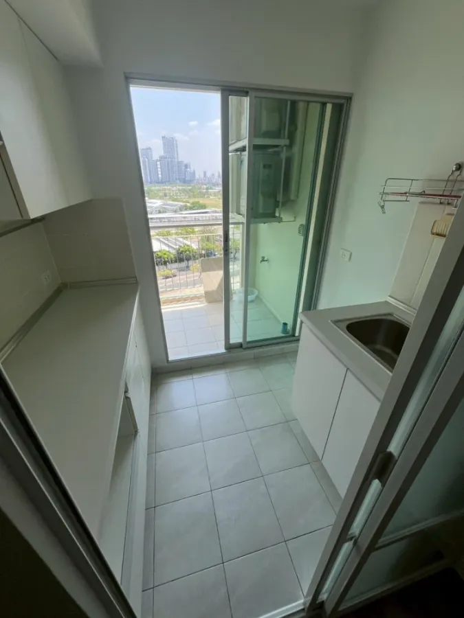 ขาย Lumpini Place Rama 9–Ratchada ห้องชั้น 11 มาพร้อมส่วนกลางครบครัน วิวโล่ง ไม่บล็อค จองเลย
