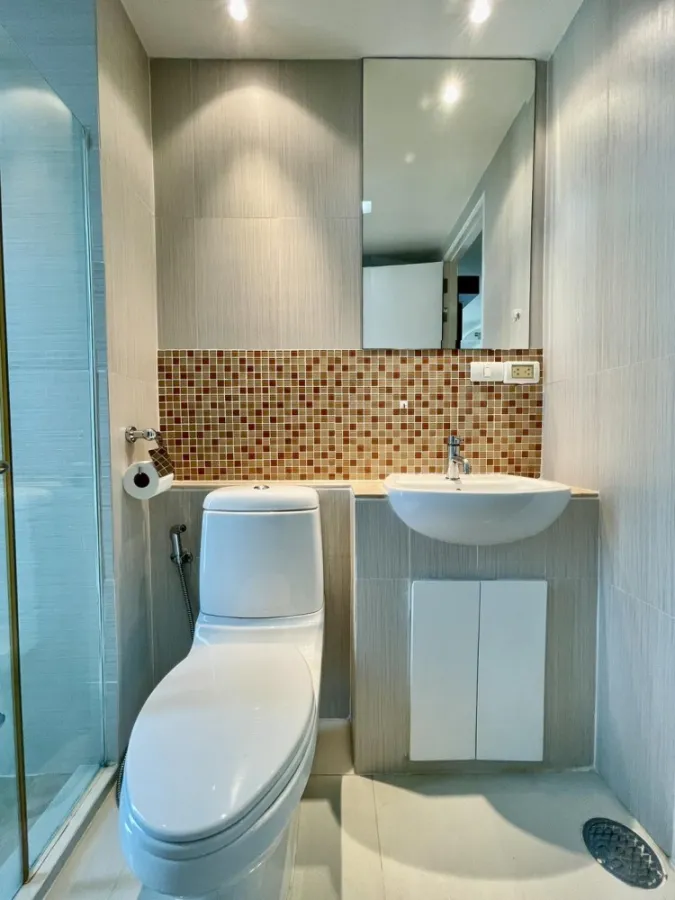 For rent The Alcove 49, wide space, comfortable, built-in rooms throughout, very good. Don't delay, hurry and reserve now.