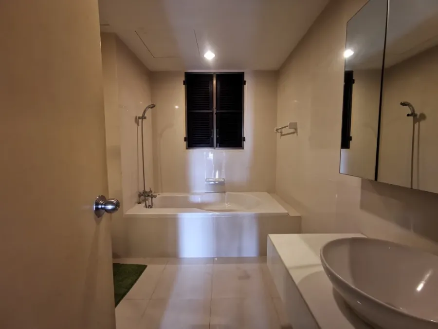 For rent!! Condo Amanta Ratchada, room number 3306, 3rd floor, building 3, fully furnished, just bring your bags and move in!!