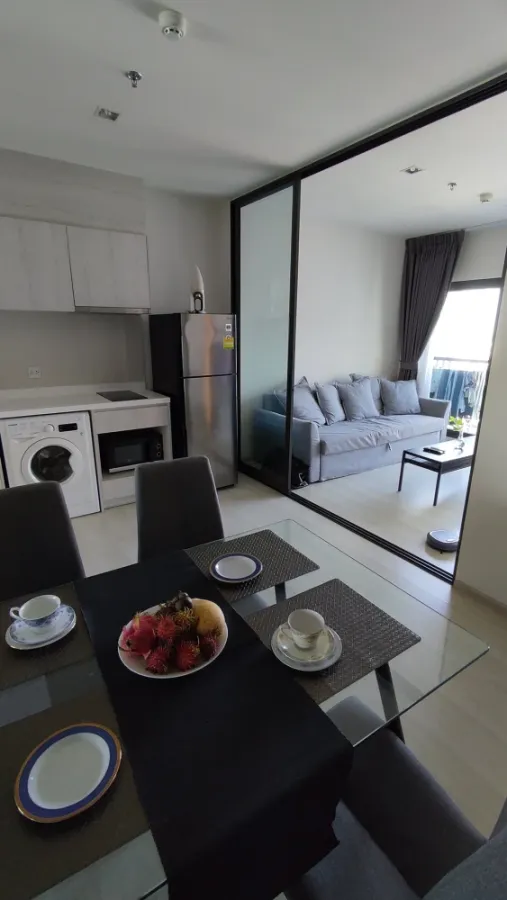 ให้เช่า Life Sukhumvit 48 ห้องพร้อมอยู่ เฟอร์ครบ หิ้วกระเป๋ามาได้เลย+++