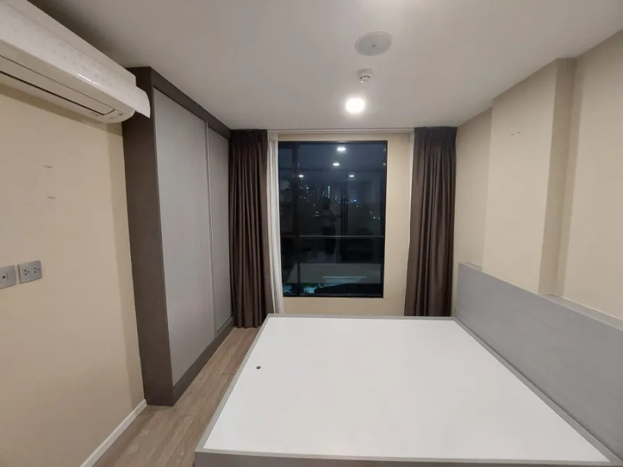 Urgent sale or rent!! Condo Atmoz Ladprao 15, 5th floor, Building A, decorated, ready to move in, city view, come and own it!!