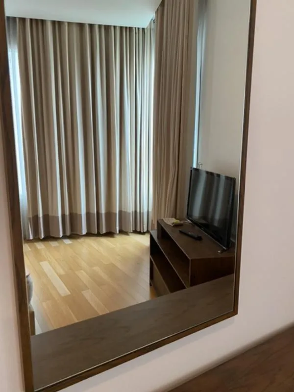 Condo for rent 39 by Sansiri, very big room, fully furnished, bathtub, washing machine The location is very easy to travel, don't miss it.