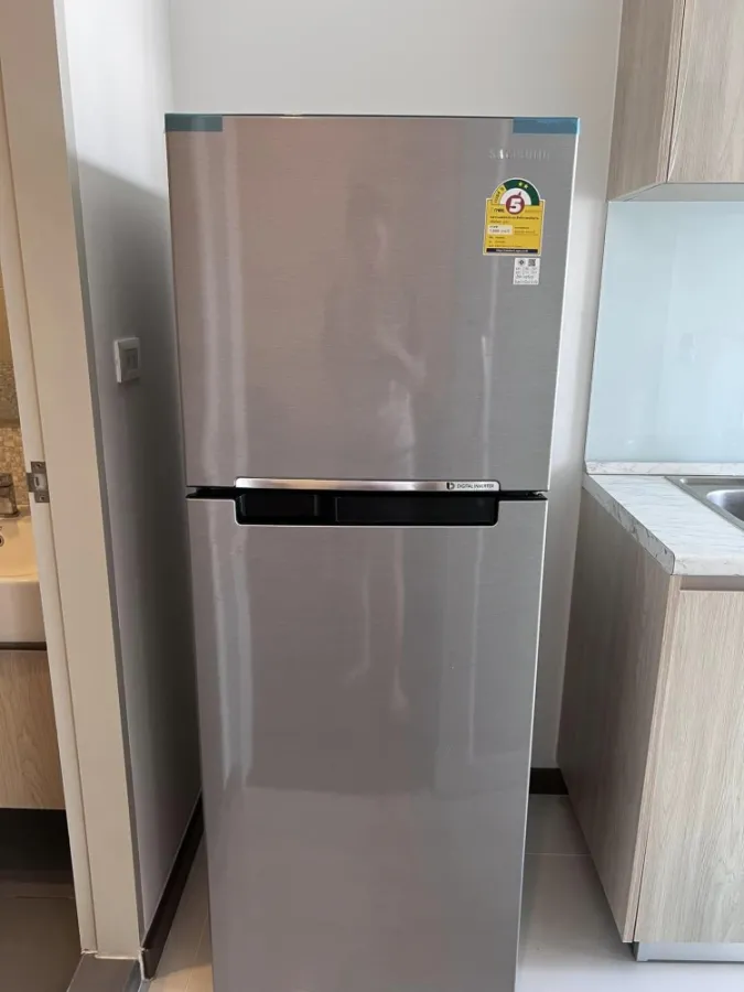 For sale and rent, Chewathai Hallmark Charan 13, room ready to move in, clean, comfortable to the eye, feel comfortable. You can just come and stay.