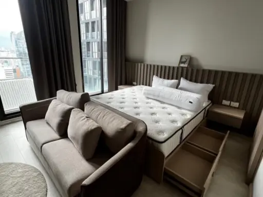 For rent!! Condo Noble Ploenchit, a luxury condo in the heart of Ploenchit, Building C, high floor, beautiful city view, don't miss it!!