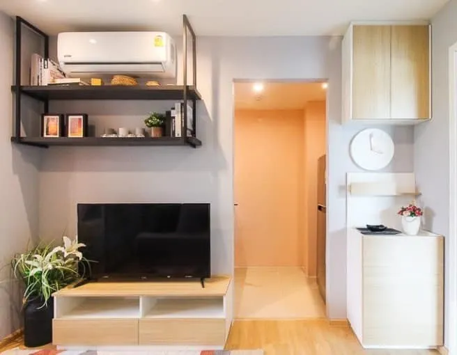 ขายดาวน์ เสนาคิทท์ รังสิต-คลอง 4 ชั้น 2 ไม่สูง มาพร้อม Walkin Closet สนใจ รีบมาจอง ด่วนๆ