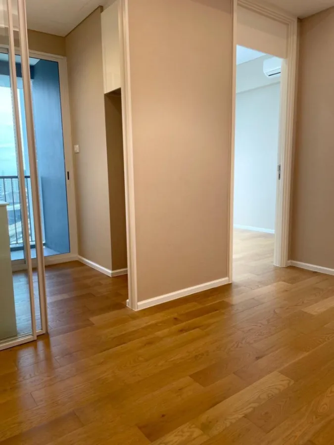 Selling The Saint Residences, new room, garden view, 20th floor, great price, room decoration type, you need to reserve it. Don't miss it.