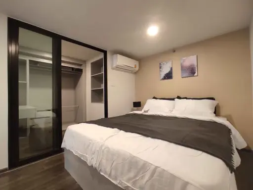 ให้เช่า KnightsBridge Space Rama 9 ห้องน่าอยู่ เพดานสูงโปร่งโล่ง เฟอร์ครบครัน เห็นวิวสวย จองเลย images