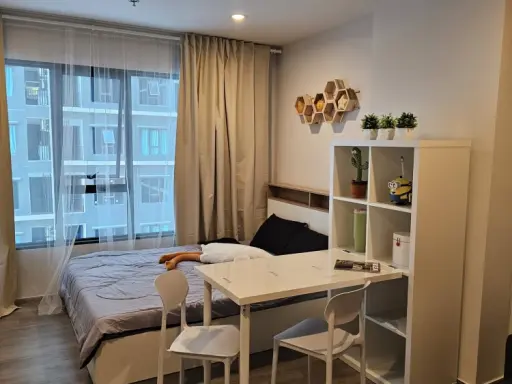 ให้เช่า Regent Home Wuttakat ห้องน่าอยู่ ด้านนึงไม่ติดกับใคร มีระเบียง เฟอร์นิเจอร์ & เครื่องใช้ไฟฟ้าครบ ราคาสบายกระเป๋า ดีแบบนี้ไม่จองถือว่าพลาด!!!