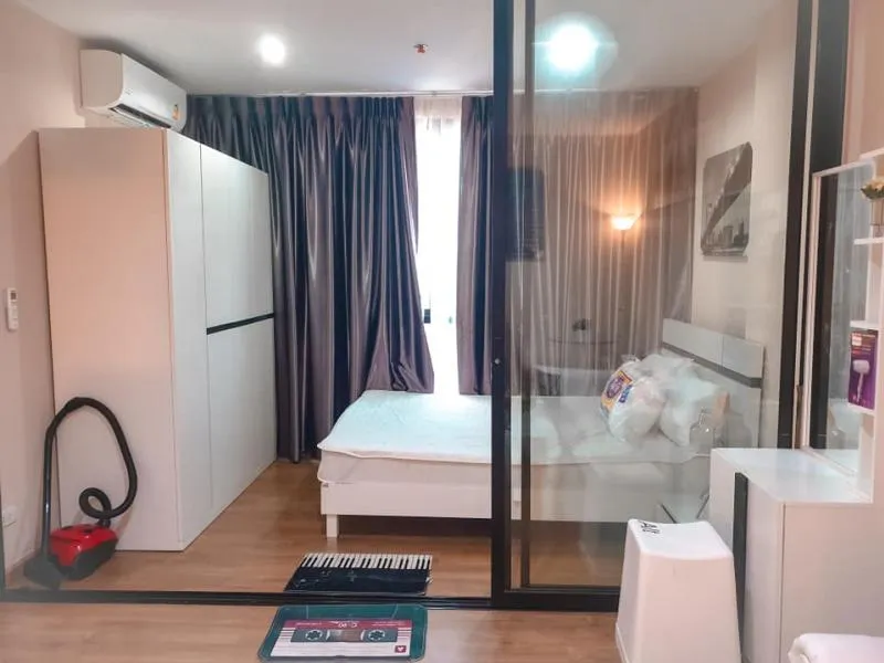 ให้เช่าคอนโด เดอะ ทรี อินเตอร์เชนจ์ ห้องแต่งสวยมีไสตล์ ด้วยไฟวอล์มไลท์ สบายตา เหมาะแก่การพักผ่อน